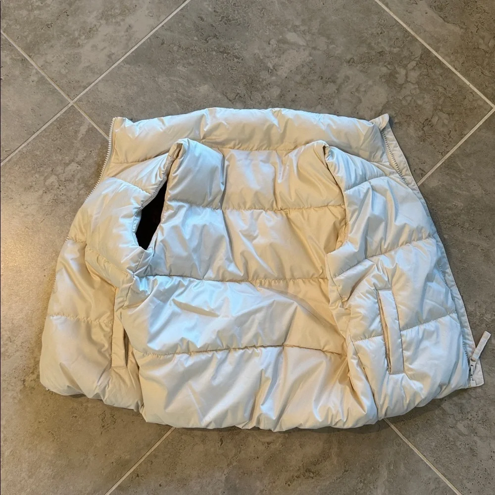 Old Navy Cream Puffer Vest